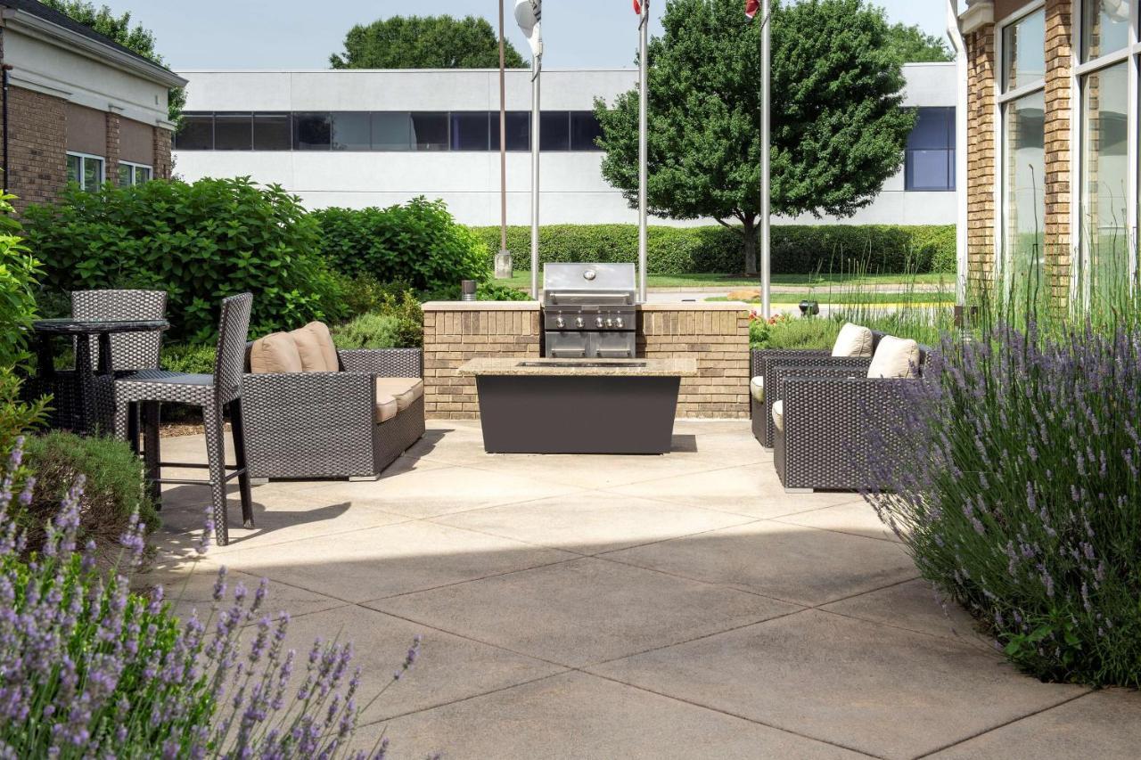 Hilton Garden Inn Knoxville West/Cedar Bluff Exterior foto